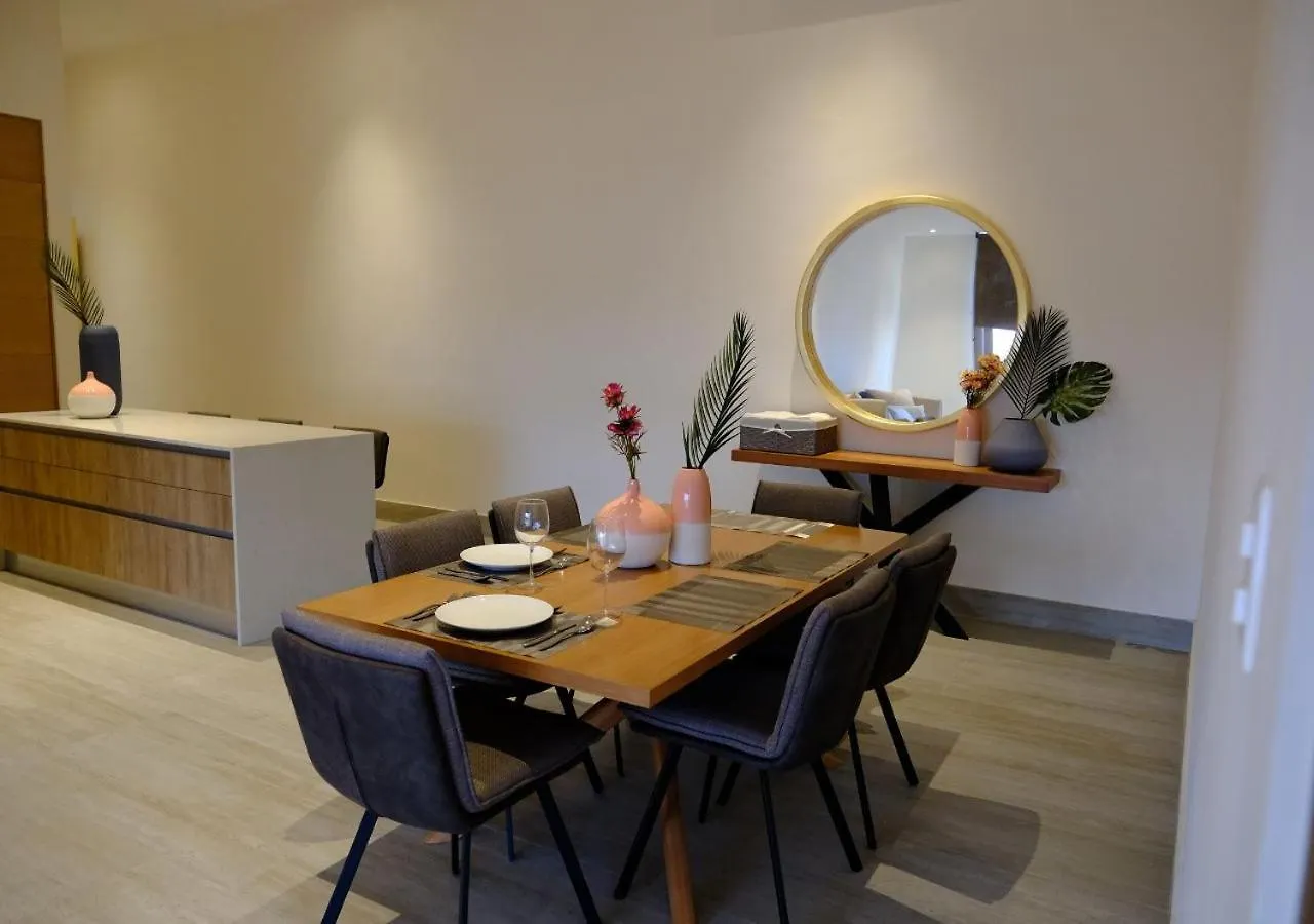 Cumbres Gardens Cancun Apartment