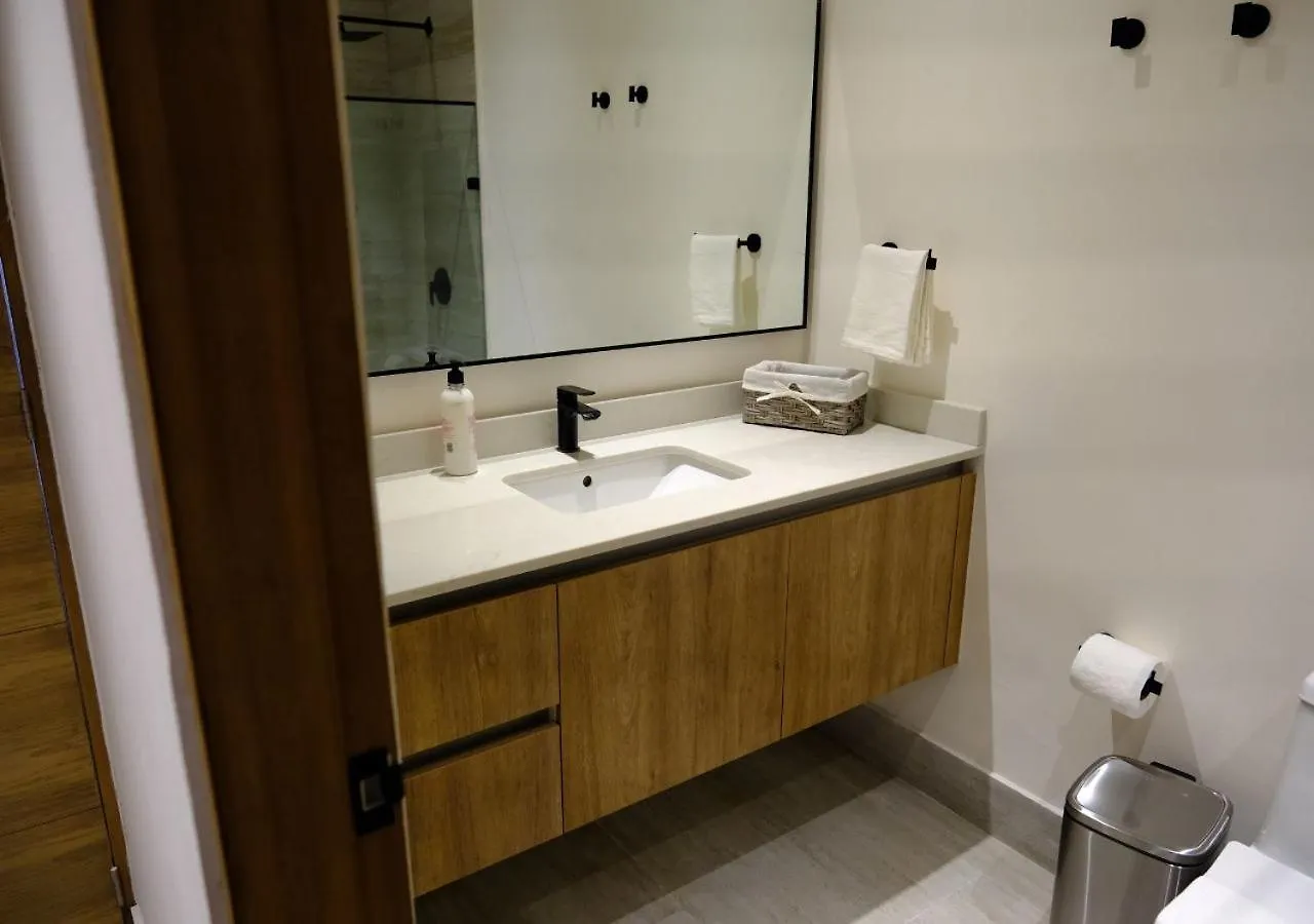 Cumbres Gardens Cancun Apartment