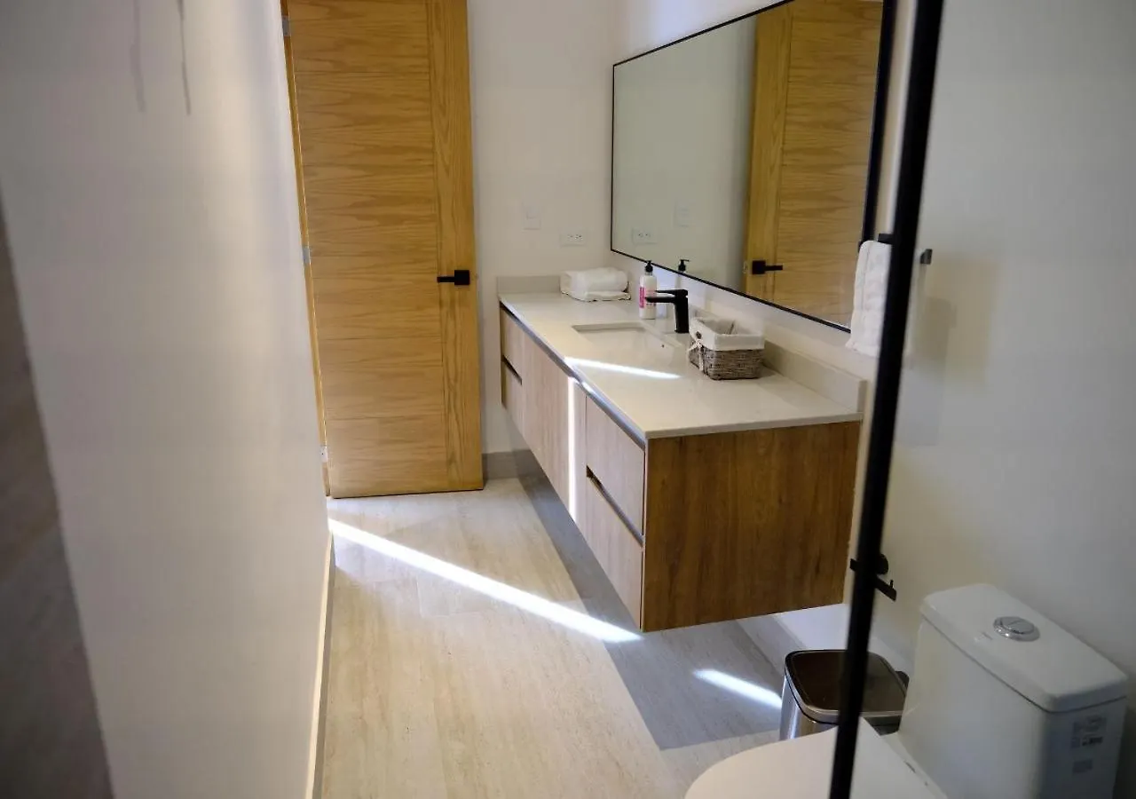 Cumbres Gardens Cancun Apartment
