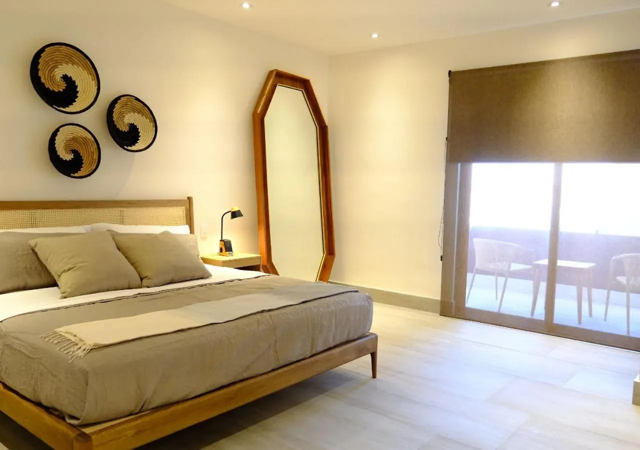 Cumbres Gardens Cancun Apartment