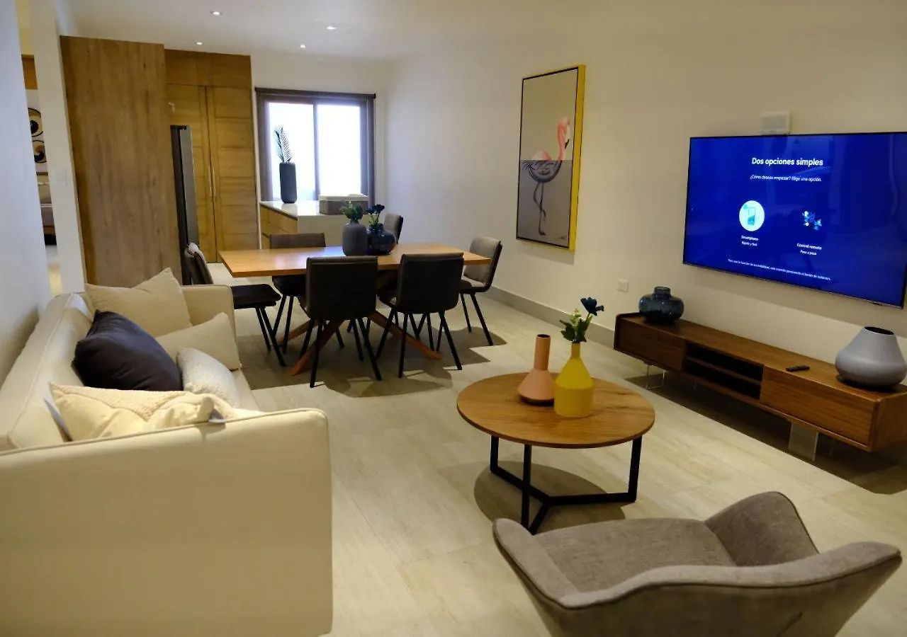 Cumbres Gardens Cancun Apartment 0*,