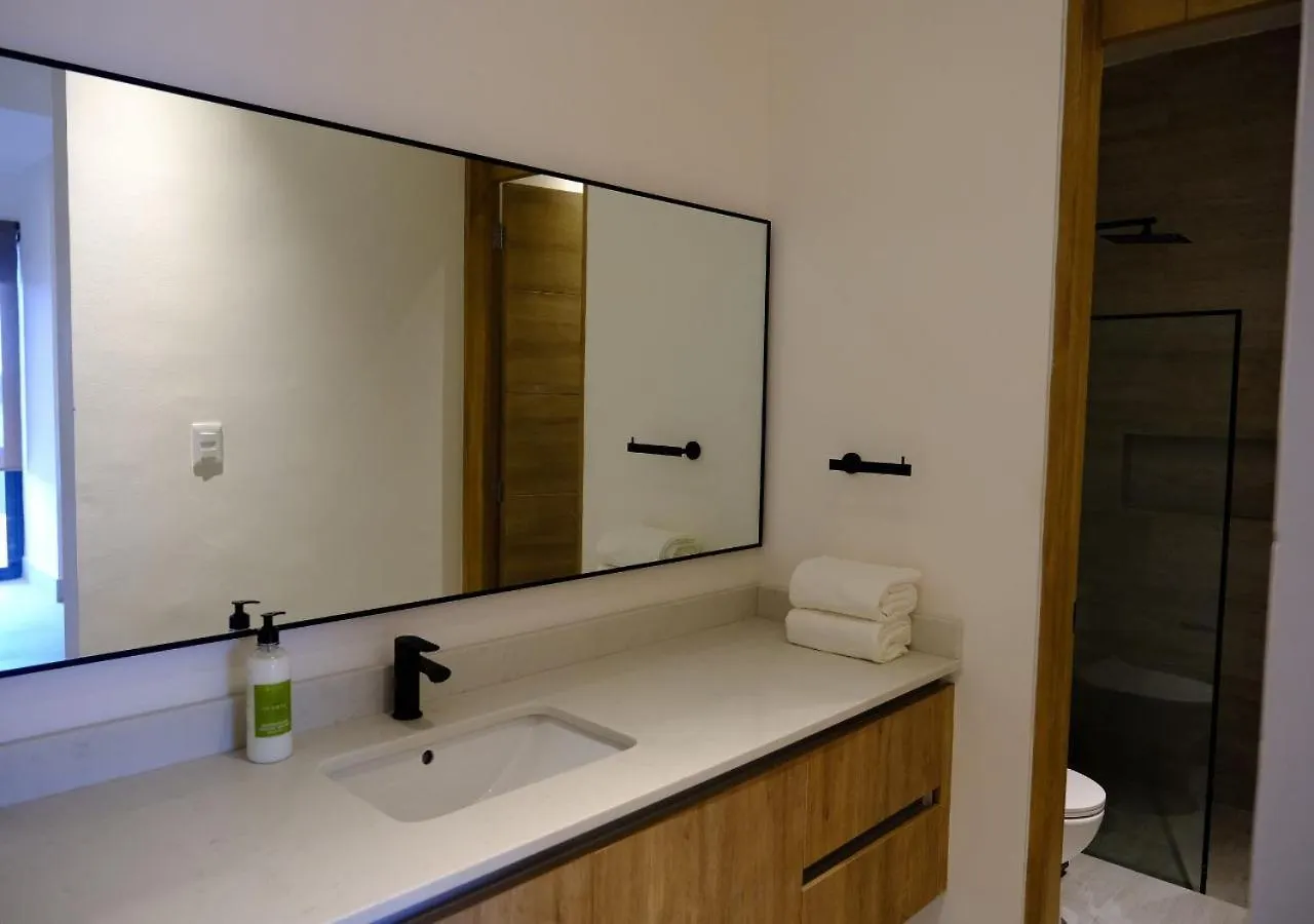 Cumbres Gardens Cancun Apartment